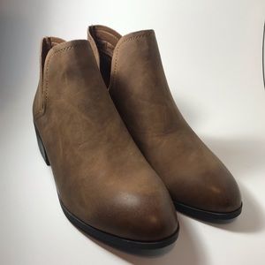 Madden Girl Womens Zavier Brown Ankle Boots 8M